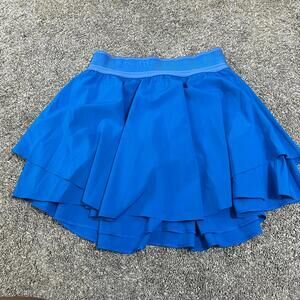 Lululemon Court Revival Women’s Blue Skort size 4